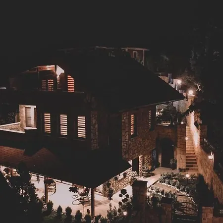 Tas